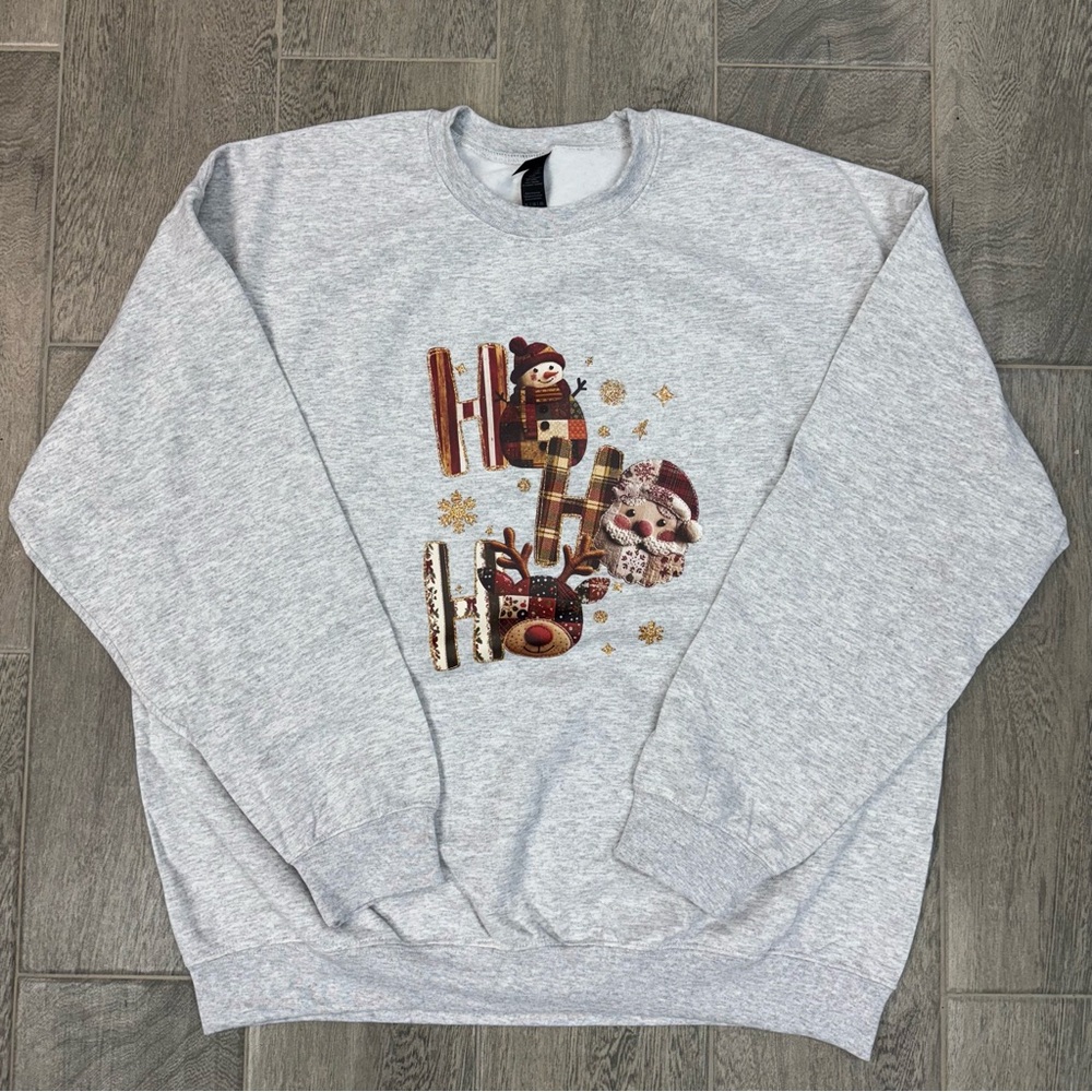 Gildan Gray Festive Graphic Sweatshirt